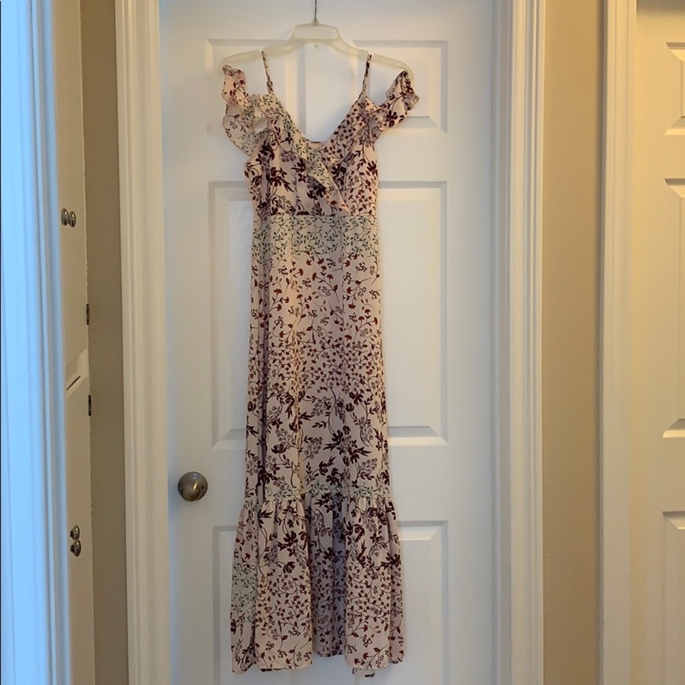 Xhilaration Cold Shoulder Floral Maxi Dress